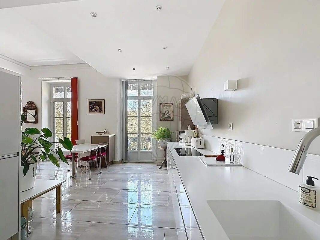 Appartement à vendre, 155m², Nîmes