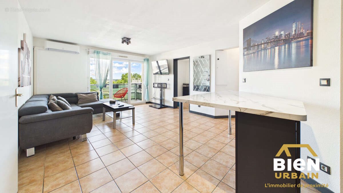 Appartement à vendre, 63m², Nîmes