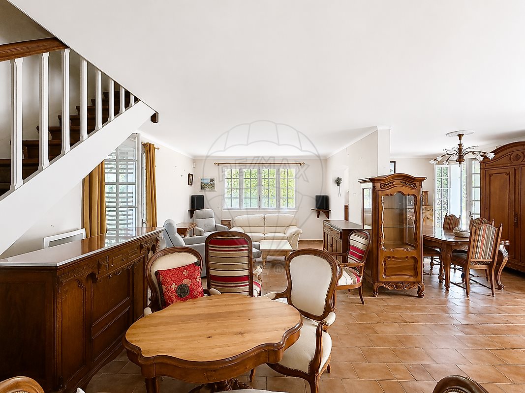 Maison à vendre, 161m², Nîmes
