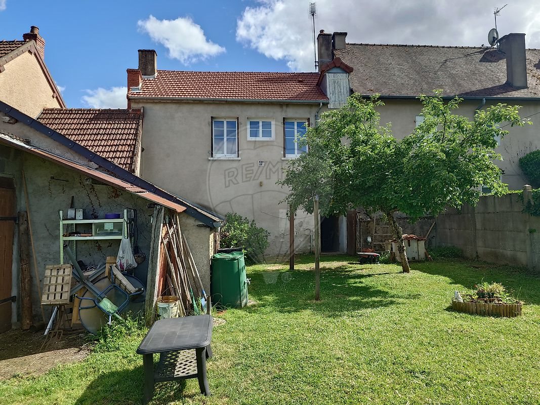 Maison à vendre, 56m², Luzy