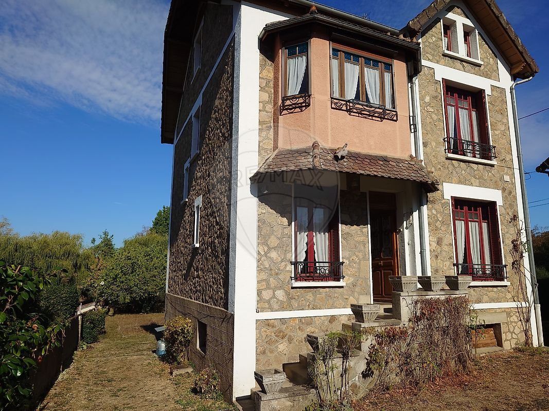 Maison à vendre, 123m², Luzy