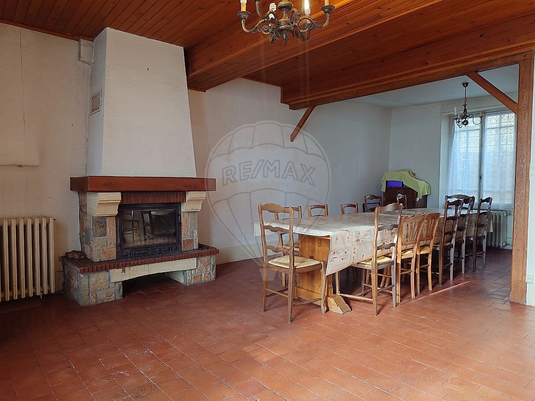 Maison à vendre, 122m², Luzy