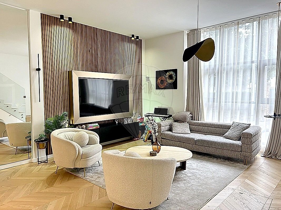 Maison à vendre, 99m², Courbevoie