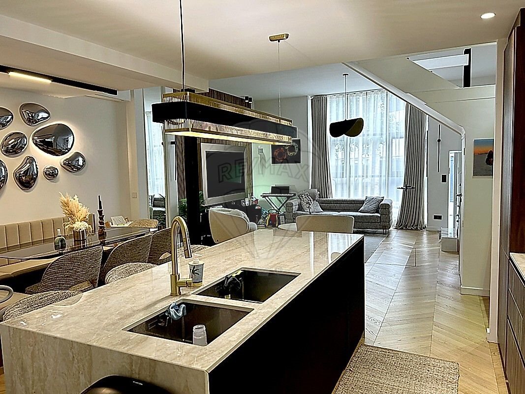 Maison à vendre, 99m², Courbevoie