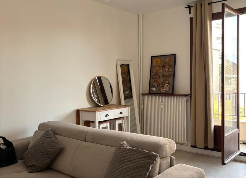 Appartement à louer, 28m², Rosny-sous-Bois