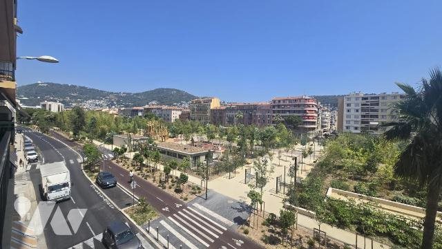 Appartement à vendre, 67m², Nice