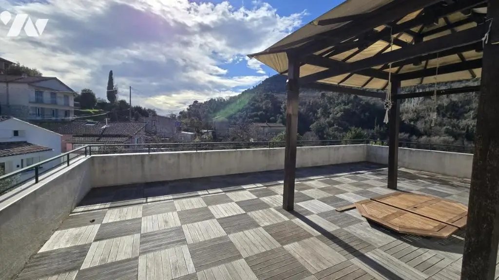 Appartement à vendre, 84m², Tourrette-Levens