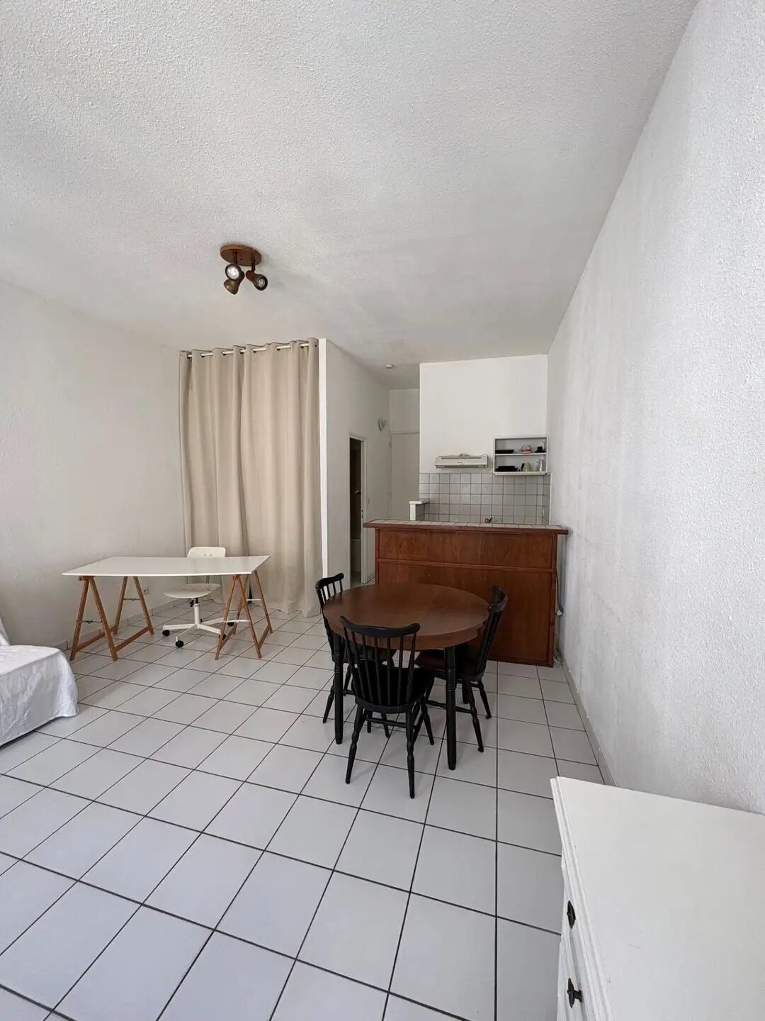 Appartement à vendre, 29m², Arles