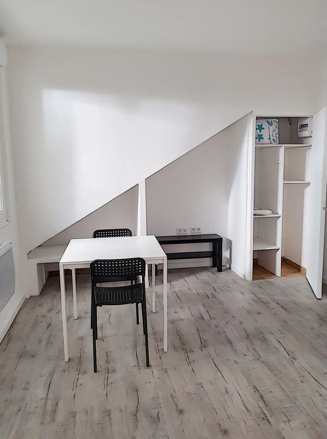 Appartement à louer, 27m², Arles