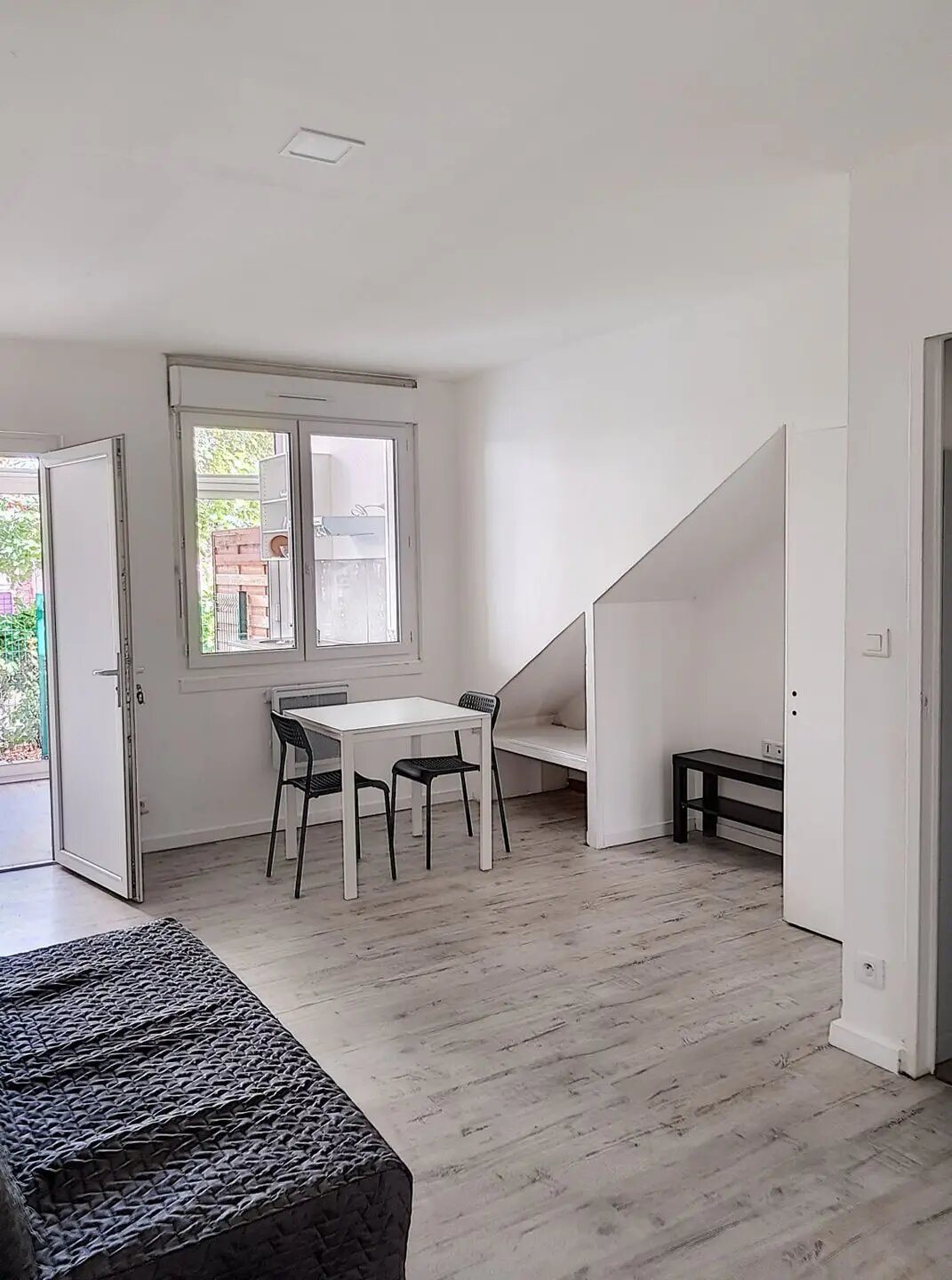 Appartement à louer, 27m², Arles