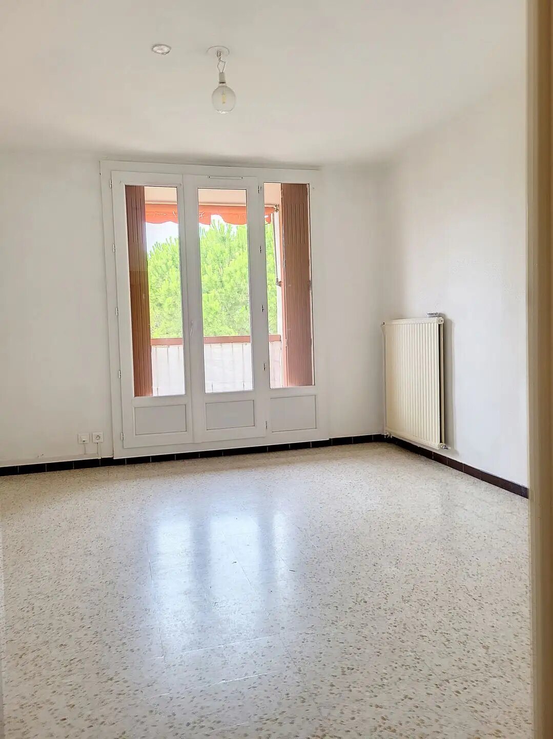 Appartement à louer, 72m², Arles