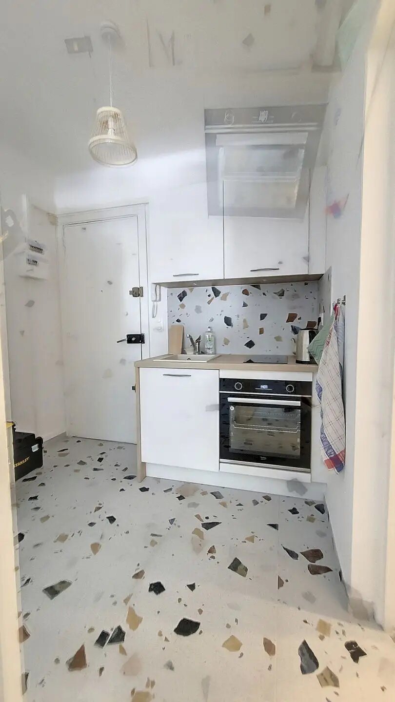 Appartement à louer, 28m², Arles