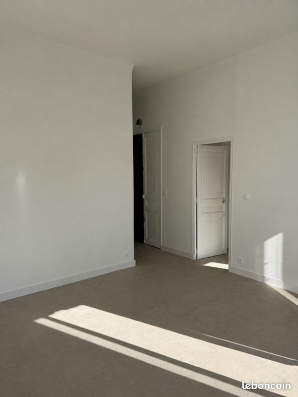 Appartement à vendre, 73m², Aubagne
