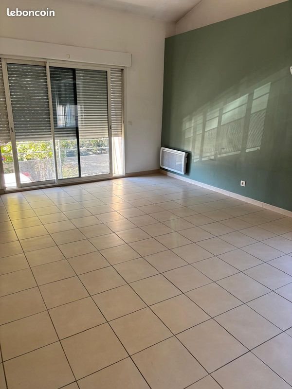 Appartement à louer, 75m², Marseille 13ème