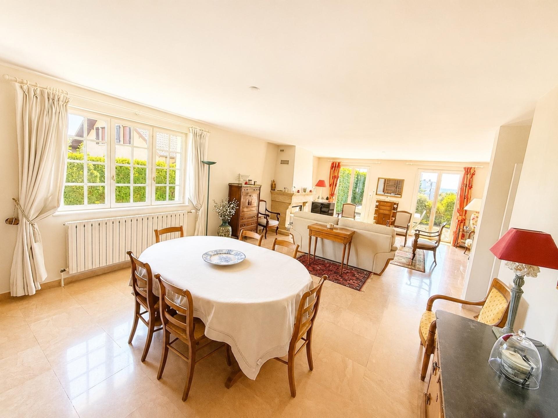 Maison à vendre, 215m², Lure