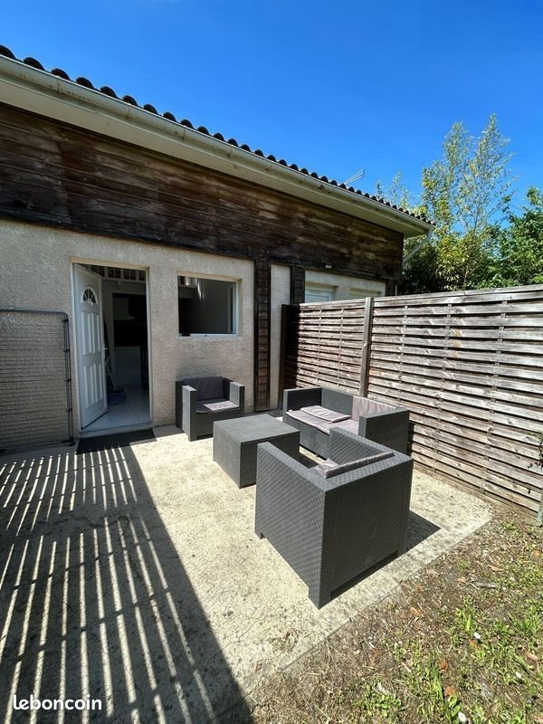 Appartement à louer, 23m², Talence