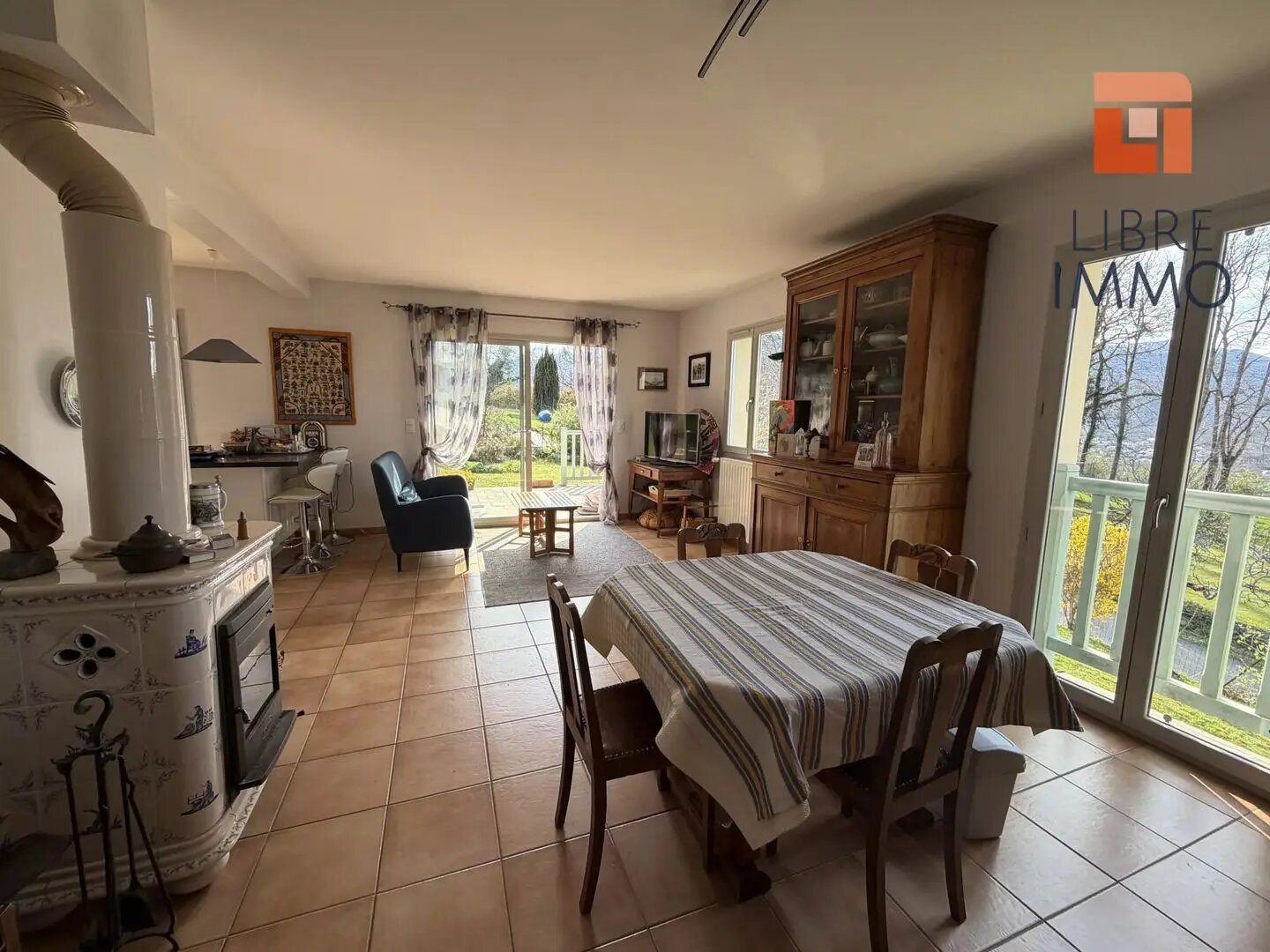 Maison à vendre, 133m², Louvie-Juzon