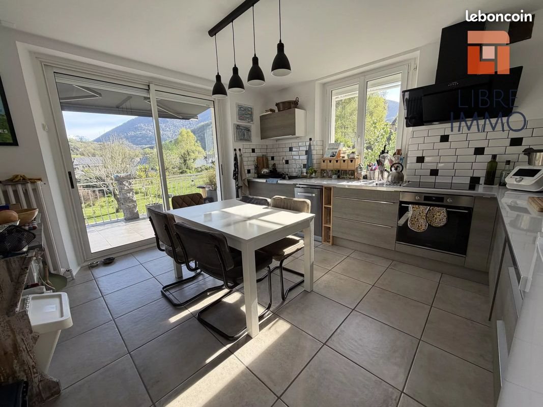 Maison à vendre, 148m², Arudy