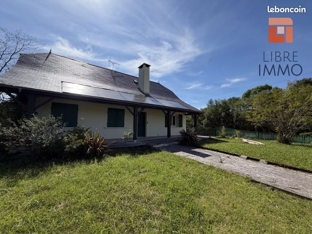 Maison à vendre, 214m², Oloron-Sainte-Marie