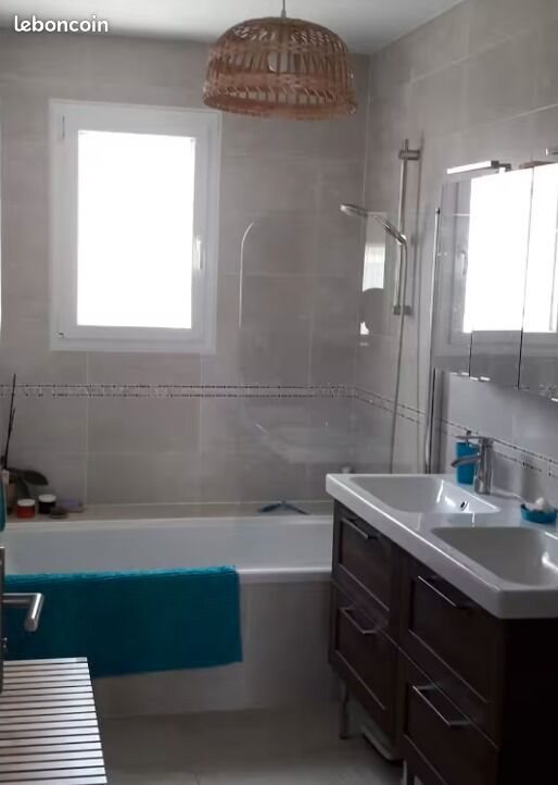 Maison à louer, 80m², Charolles