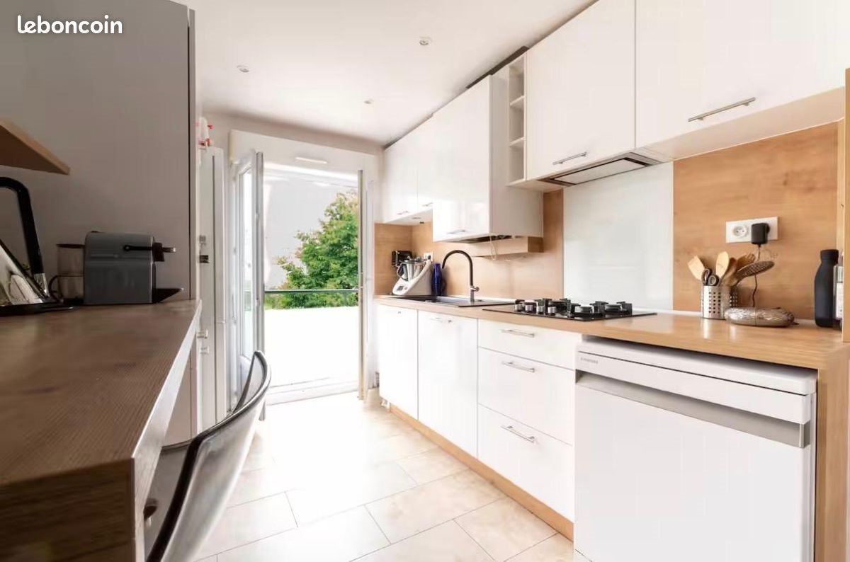 Maison à louer, 70m², Curtafond