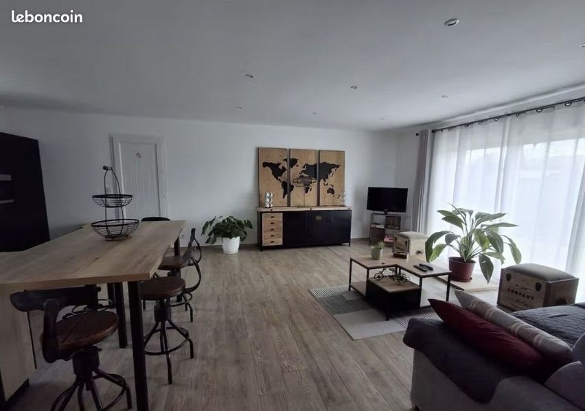 Maison à louer, 80m², Saint-Cyr-sur-Menthon
