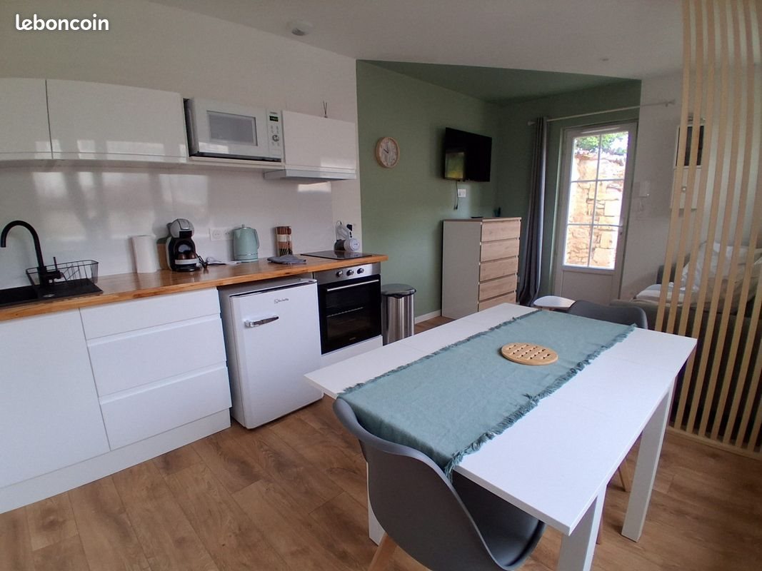 Appartement à louer, 18m², Saint-Jean-d'Angély