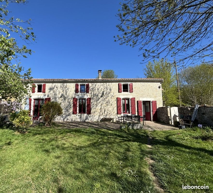 Maison à vendre, 170m², Beauvoir-sur-Niort