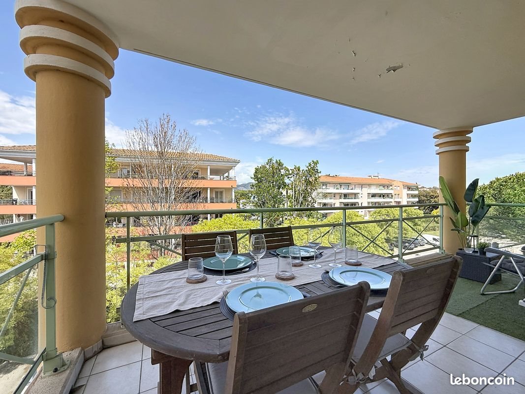 Appartement à vendre, 25m², Saint-Raphaël