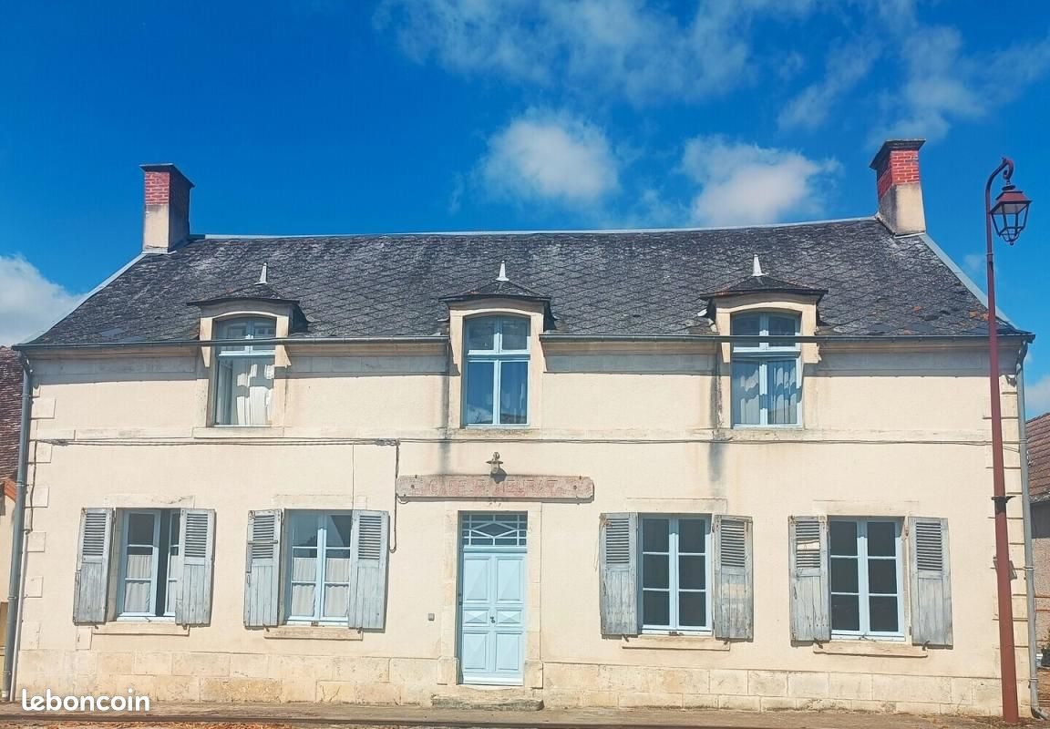 Maison à vendre, 230m², Bruère-Allichamps