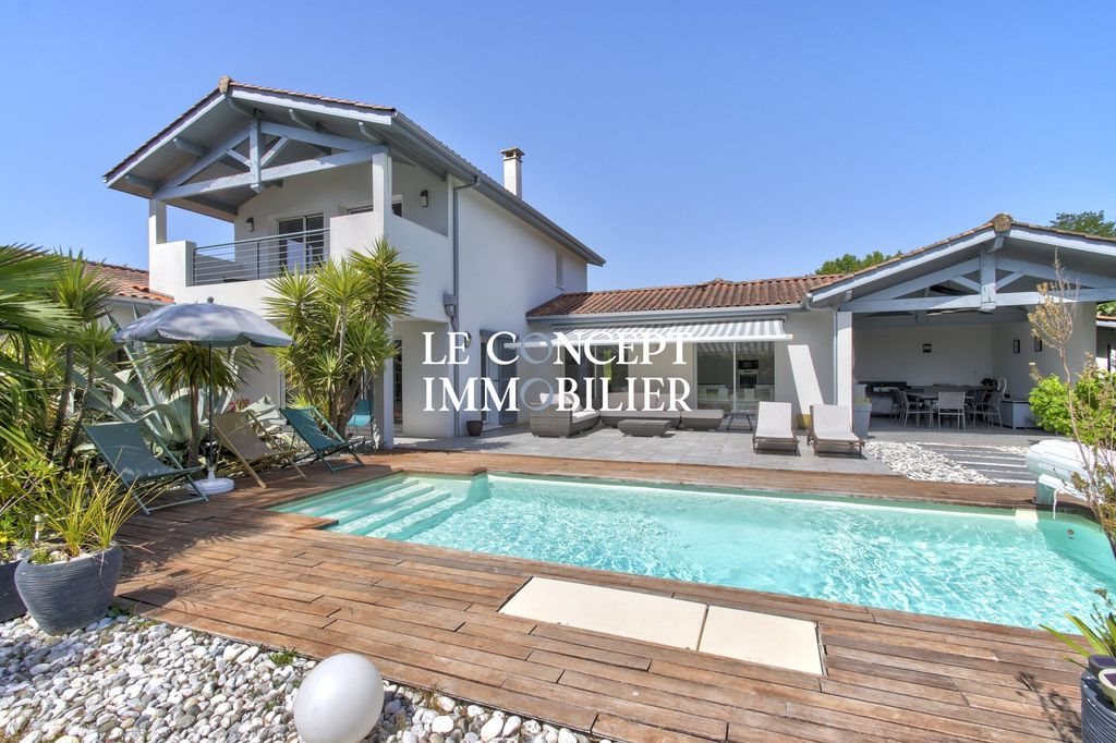 Maison à vendre, 237m², Biarritz