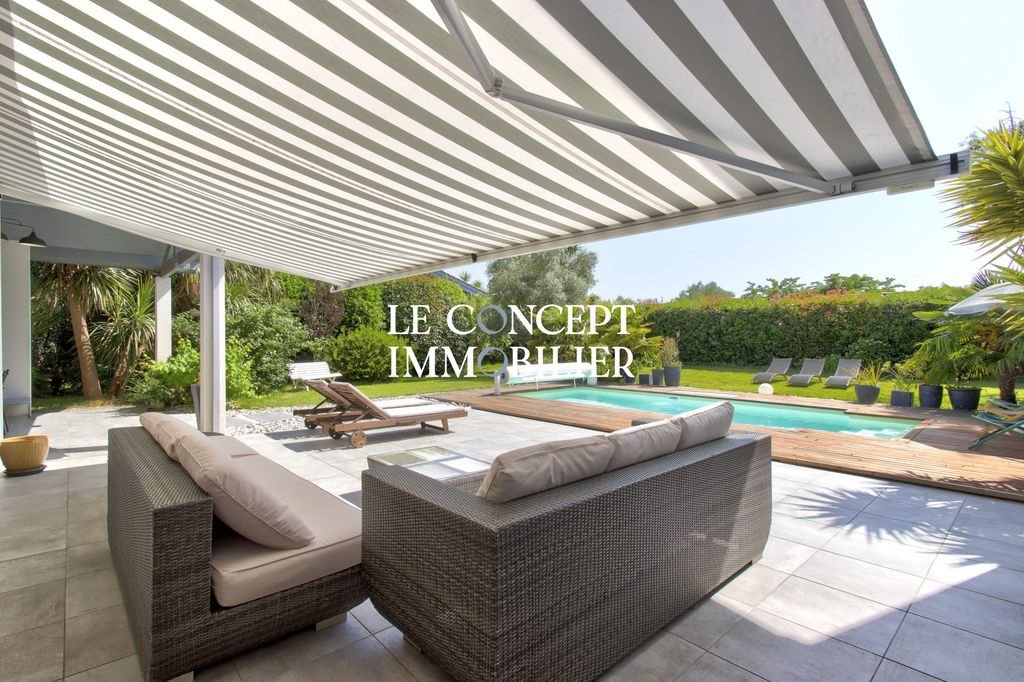Maison à vendre, 237m², Biarritz