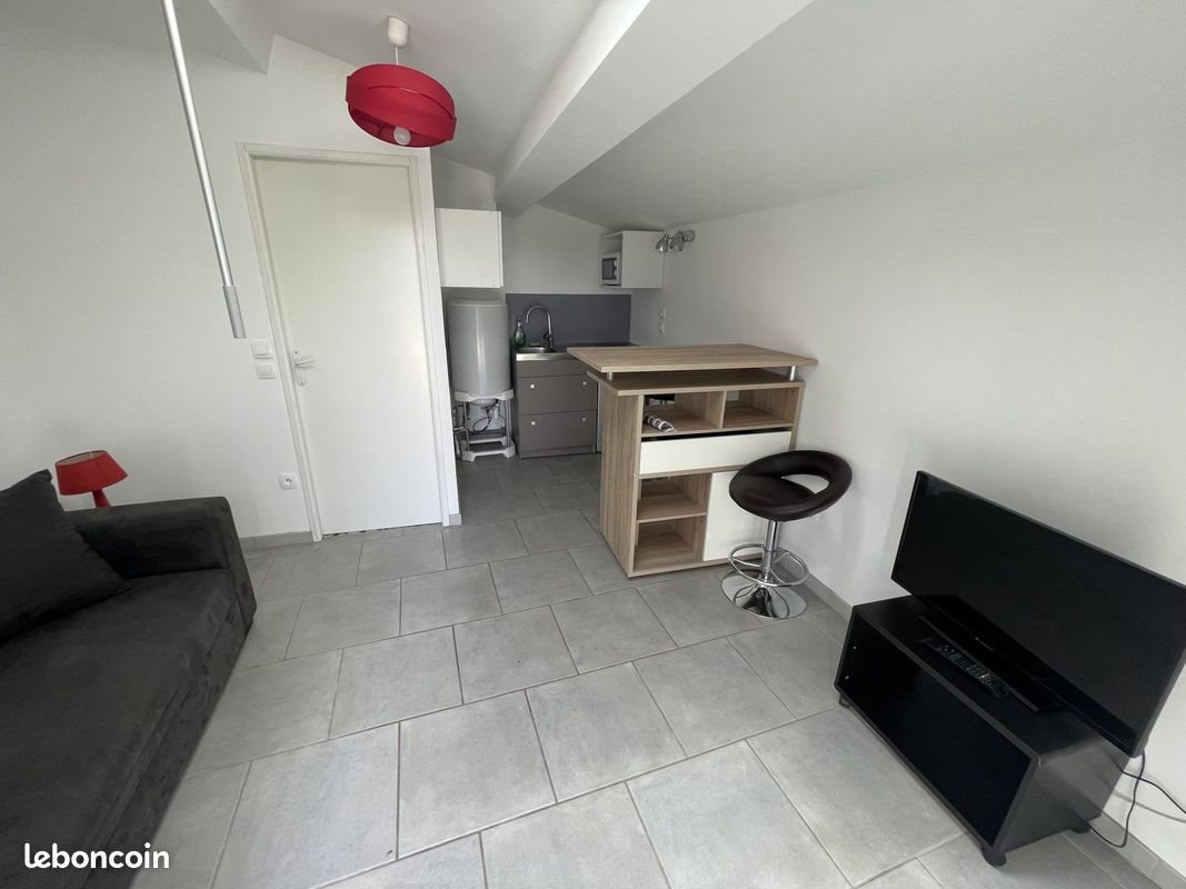 Appartement à louer, 18m², Pessac
