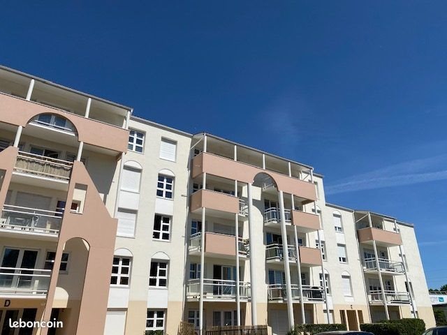 Appartement à louer, 49m², Pessac