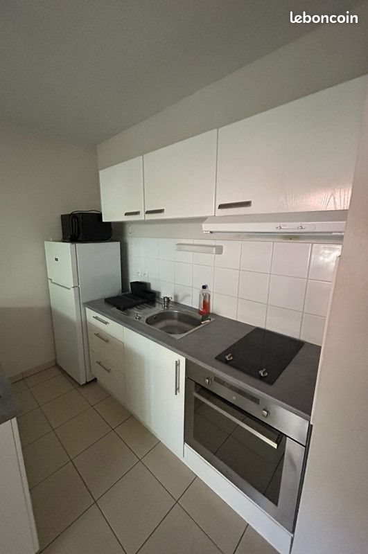 Appartement à louer, 48m², Talence