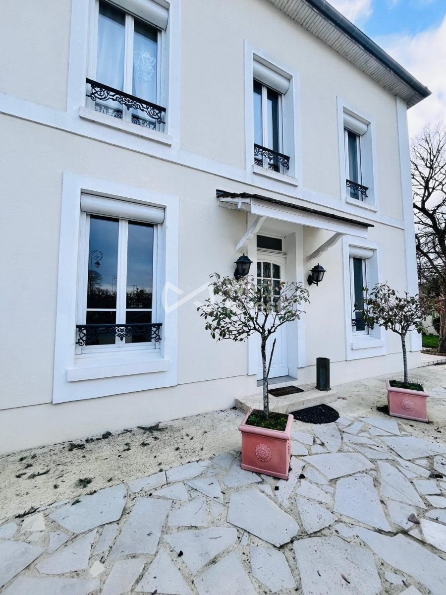 Maison à vendre, 200m², Claye-Souilly
