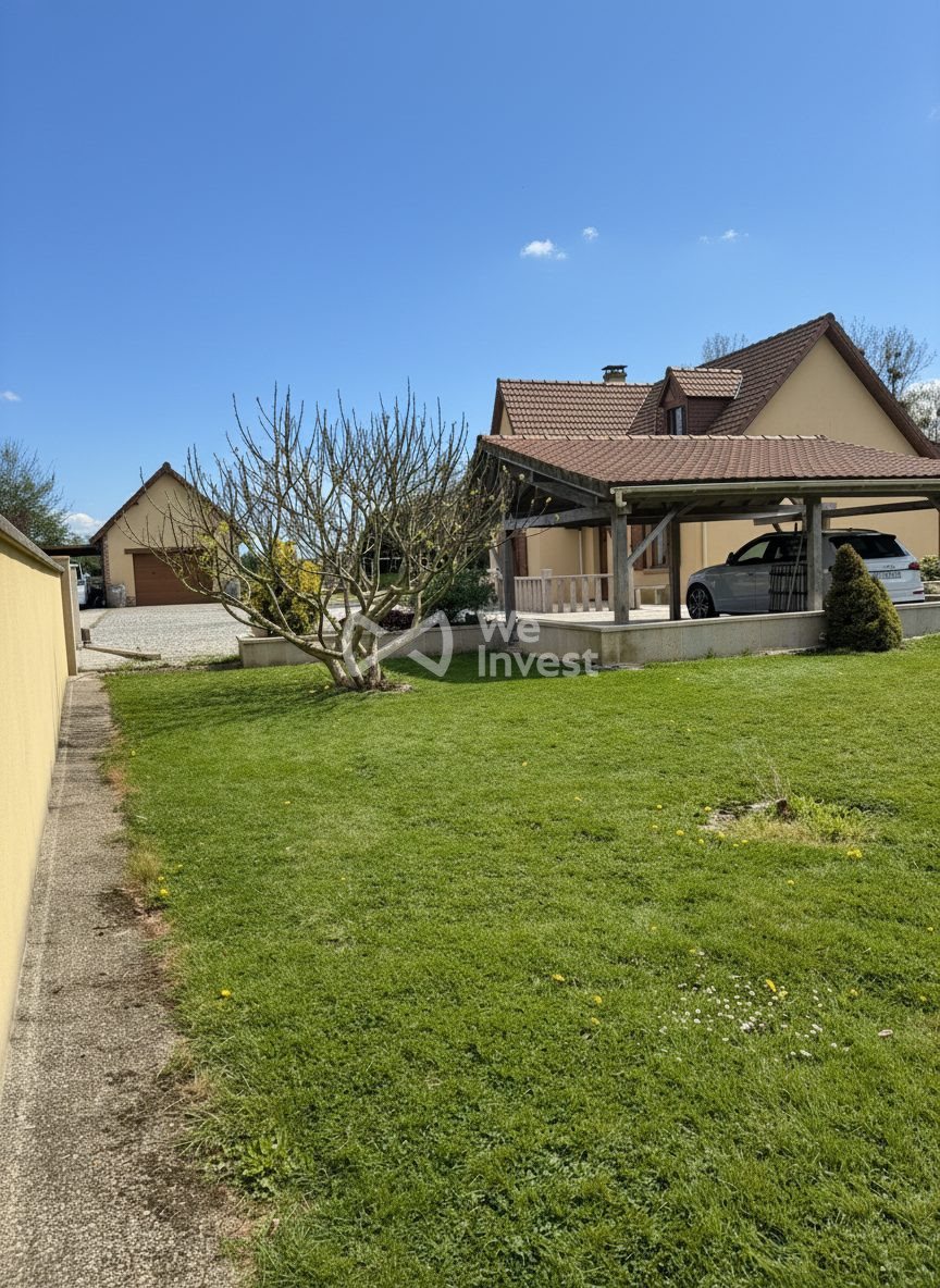 Maison à vendre, 138m², Neuville-Ferrières