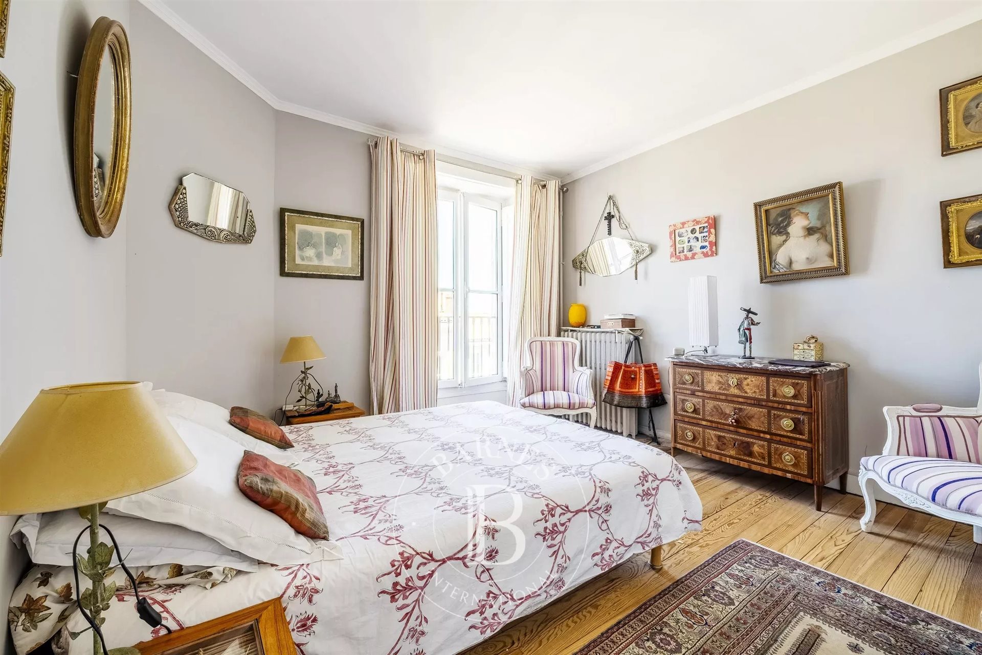 Exclusive Listing – Bordeaux Intendance – 77 sqm Apartment – Top Floor with Elevator –... - Vue 5