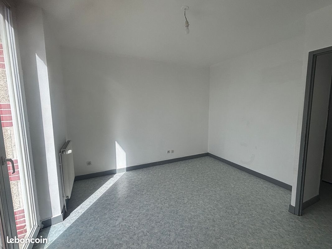 Appartement à louer, 62m², Loudéac