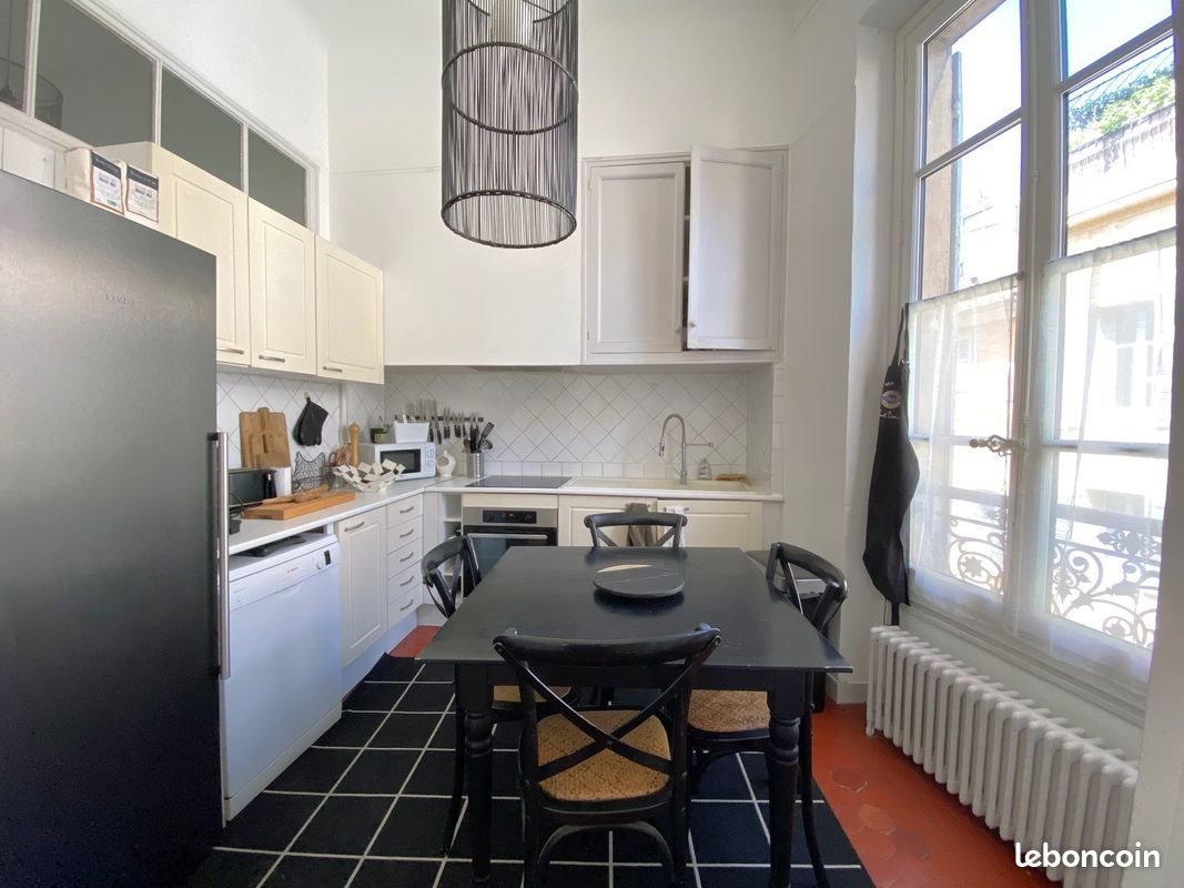 Appartement à louer, 192m², Aix-en-Provence