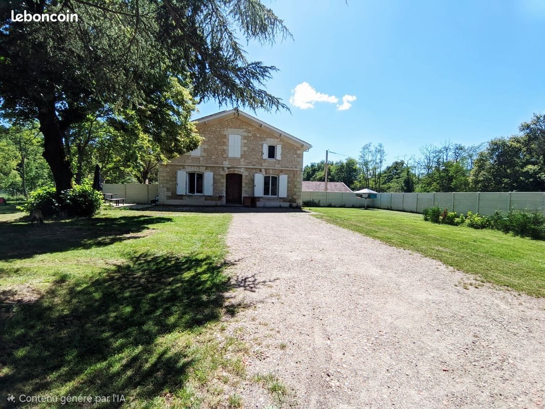 Maison à vendre, 107m², Avensan