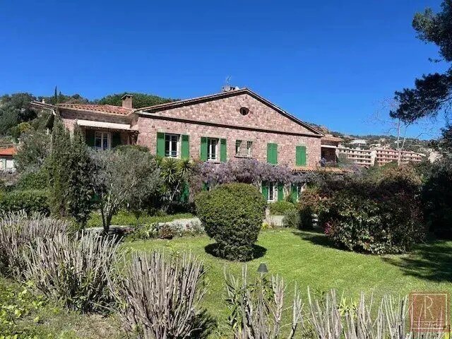 Appartement à vendre, 72m², Saint-Raphaël
