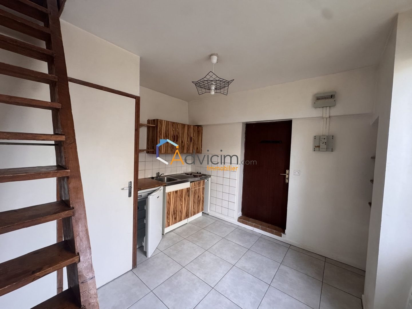 Appartement à louer, 19m², Ingré