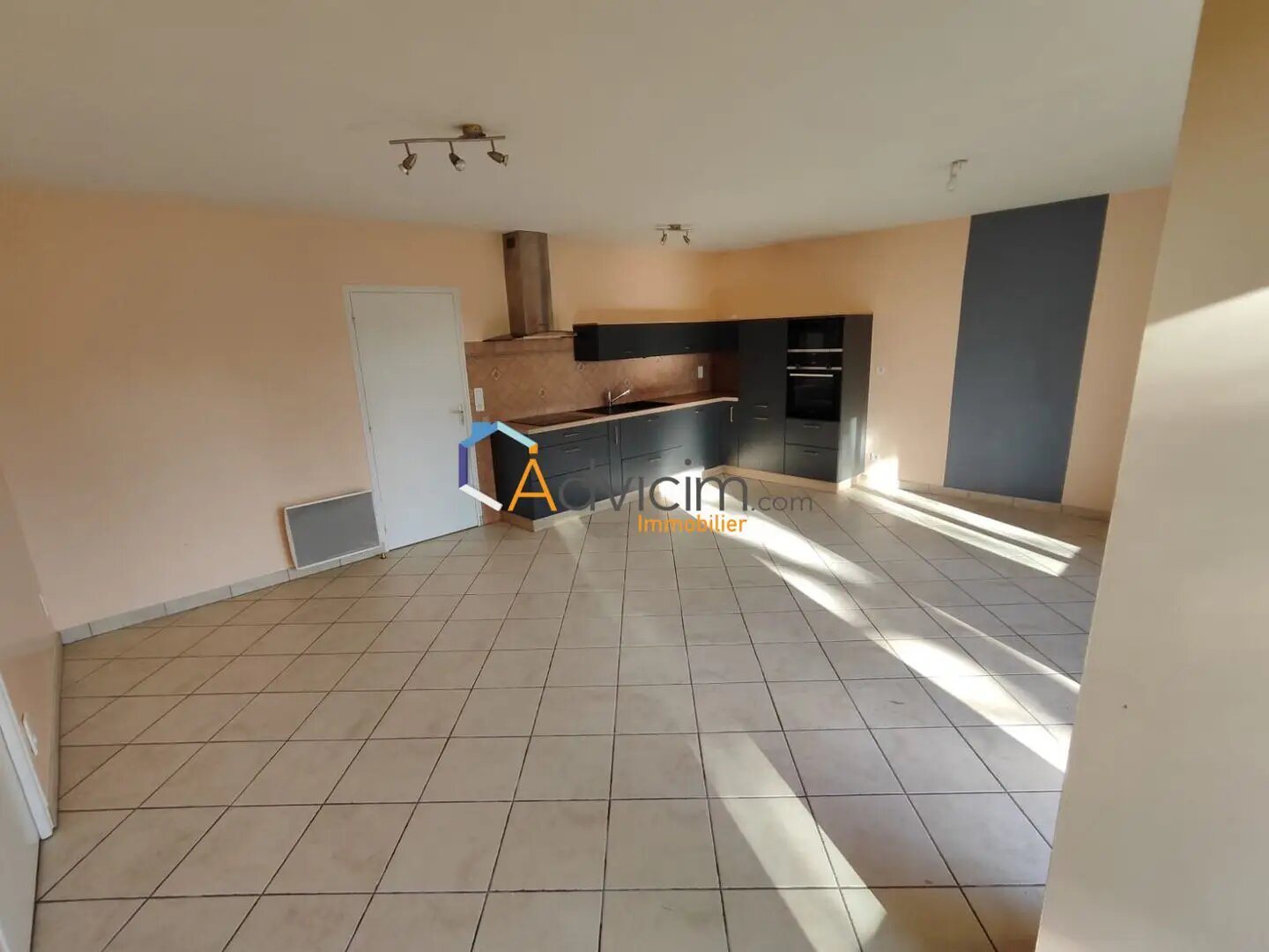 Maison à louer, 87m², Villaines-la-Juhel