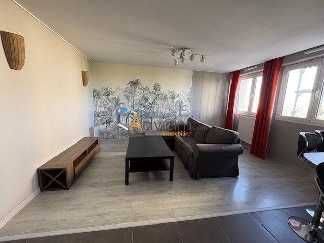 Appartement à louer, 59m², Orléans