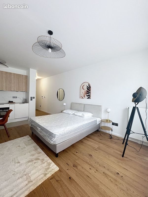 Appartement à louer, 34m², Vanves