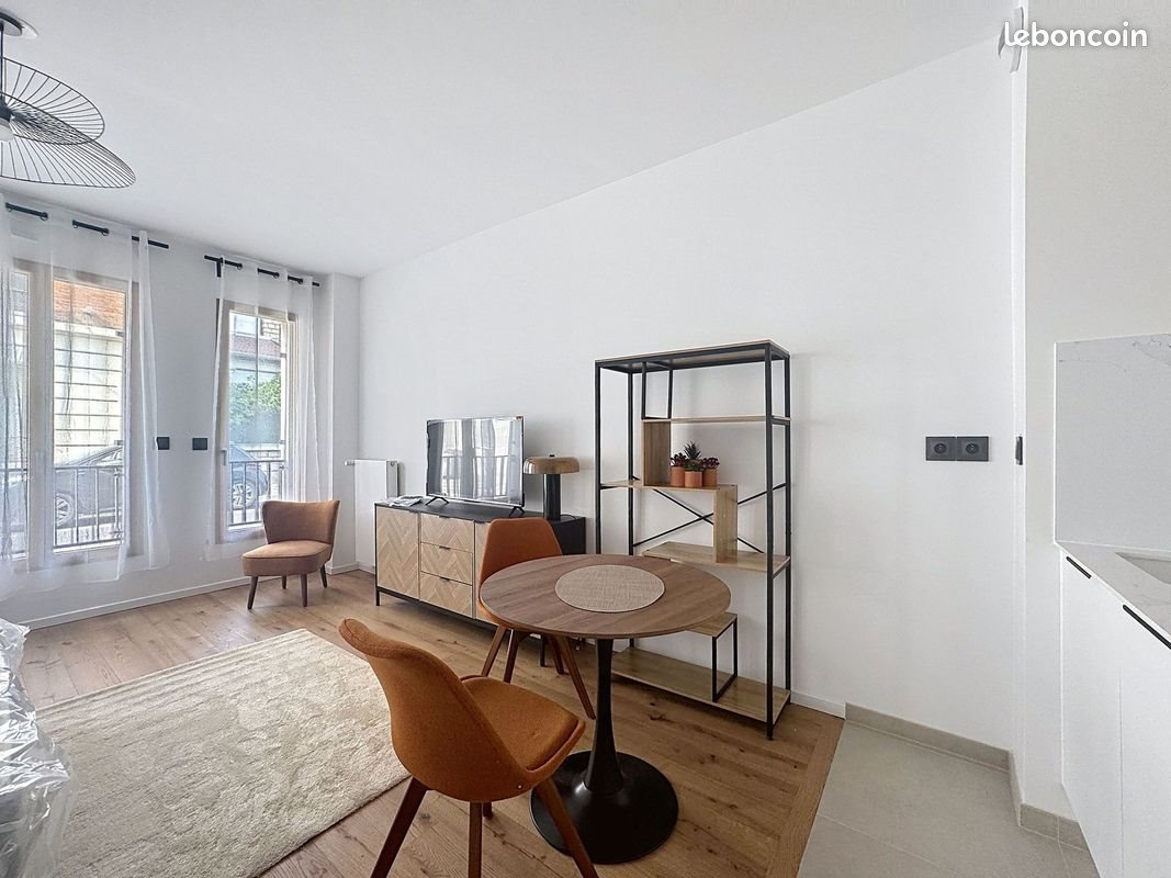 Appartement à louer, 34m², Vanves