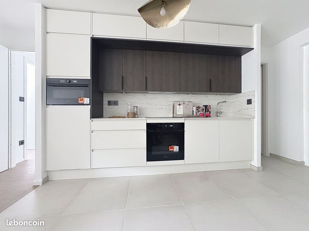 Appartement à louer, 68m², Vanves