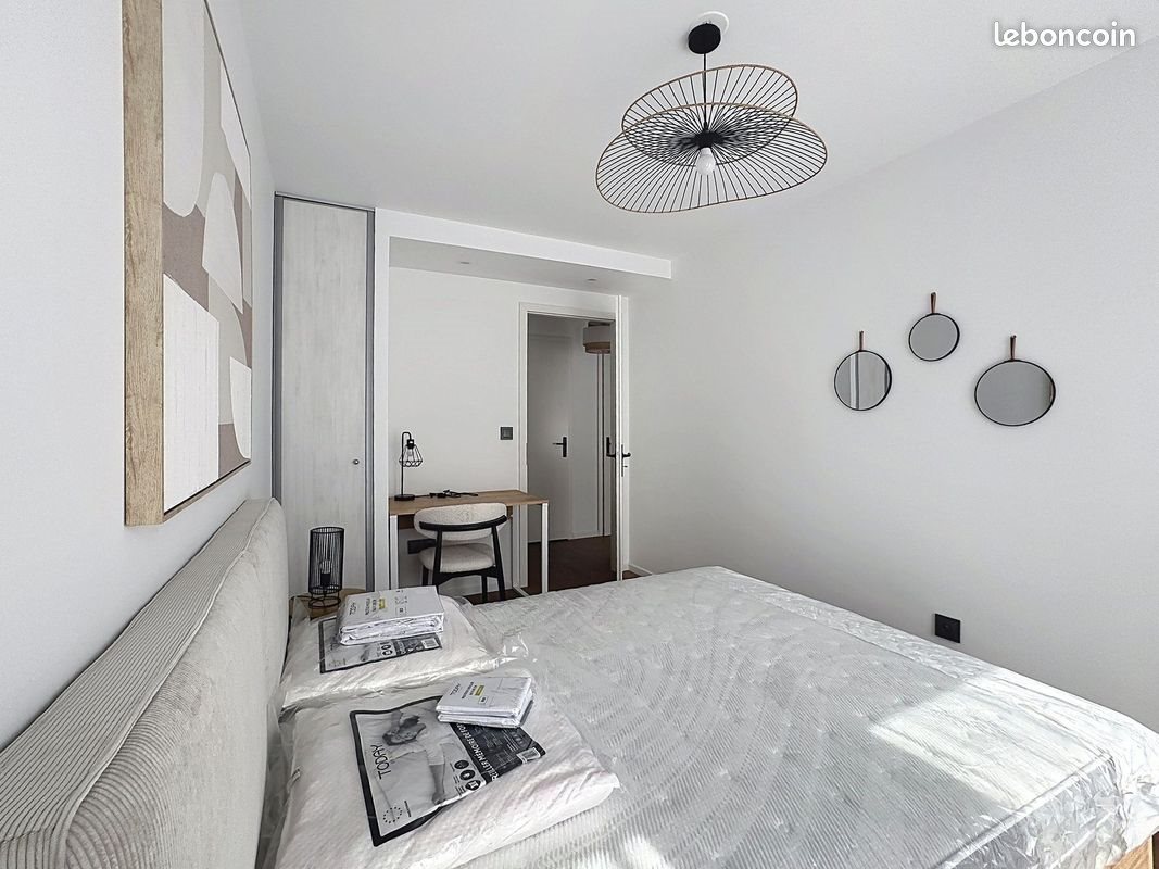 Appartement à louer, 68m², Vanves