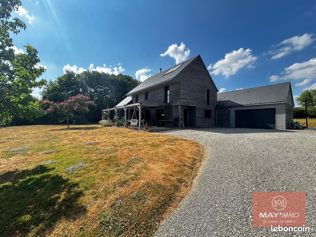 Maison à vendre, 165m², Saint-Berthevin